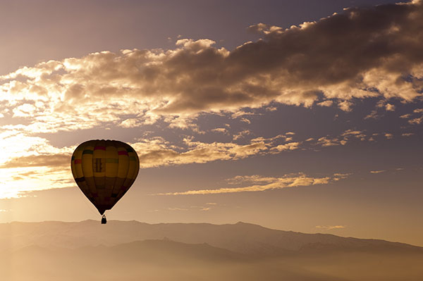 Hot air ballooning image 1